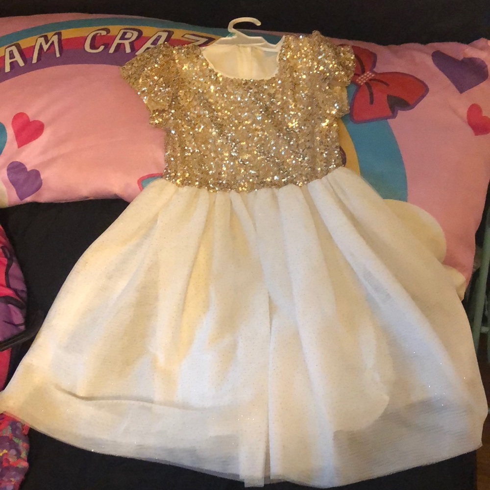 Pretty dress